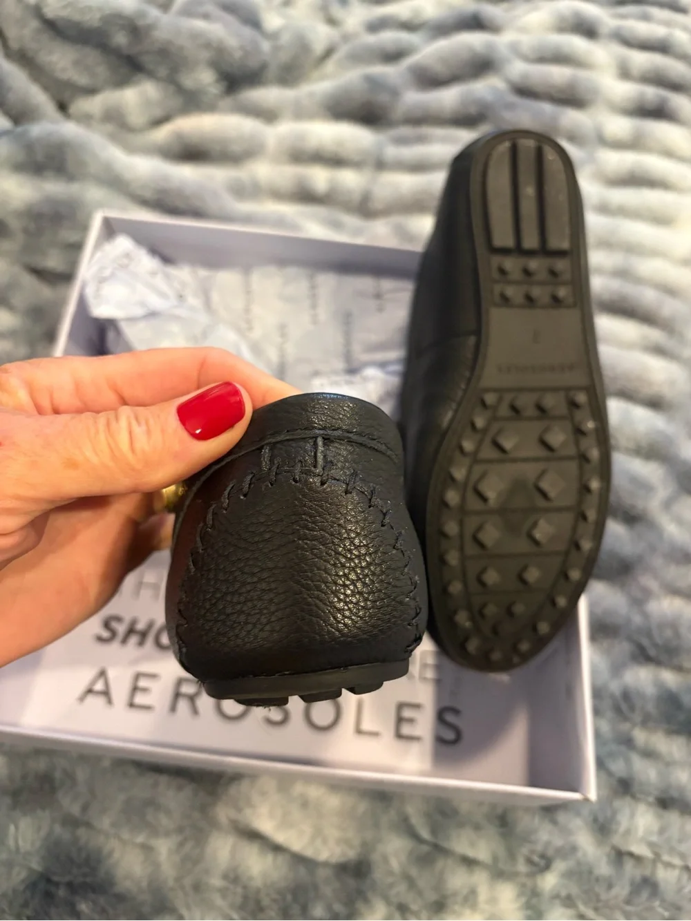 AEROSOLES Women’s Black Pebbled Leather Driving Loafers